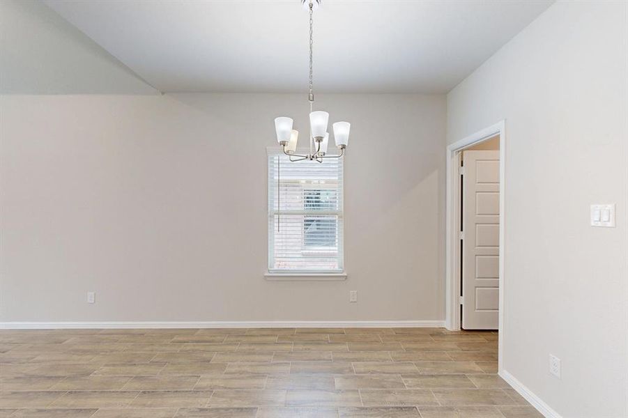 Image 42 of a home in Forest Park. Image 42 of a home in Forest Park.