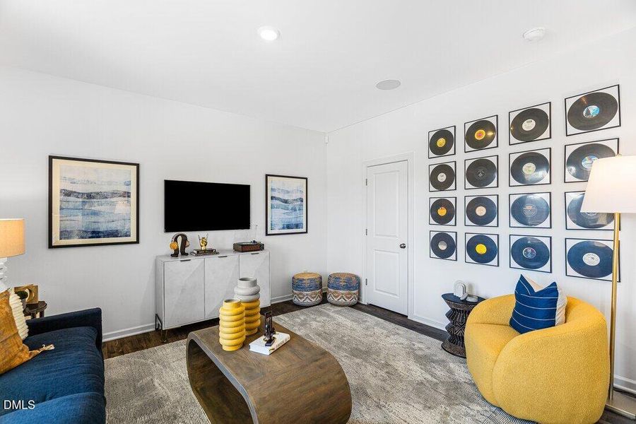 Cobblestone - Flex Space