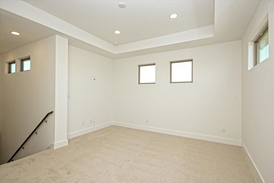 Representative unfurnished interior of a home built from the Ingram II by Giddens Homes in Whispering Wind, Bertram (Image 22).
