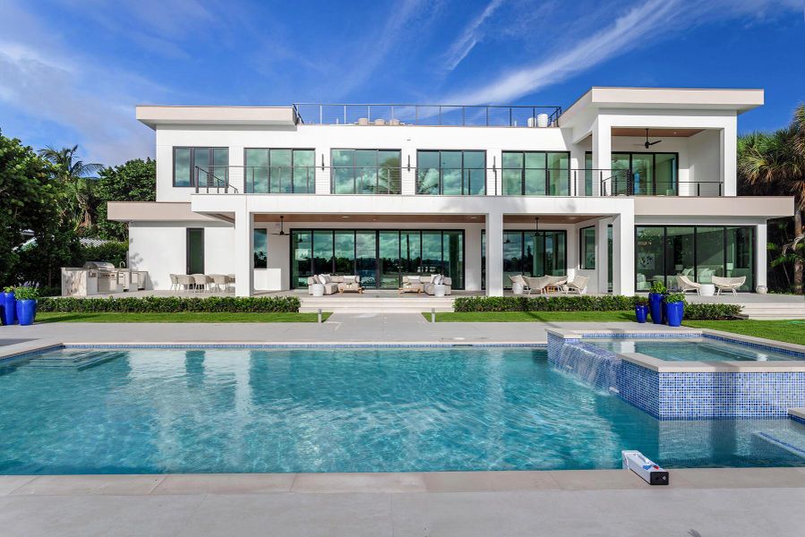 Image 72 of a home in .