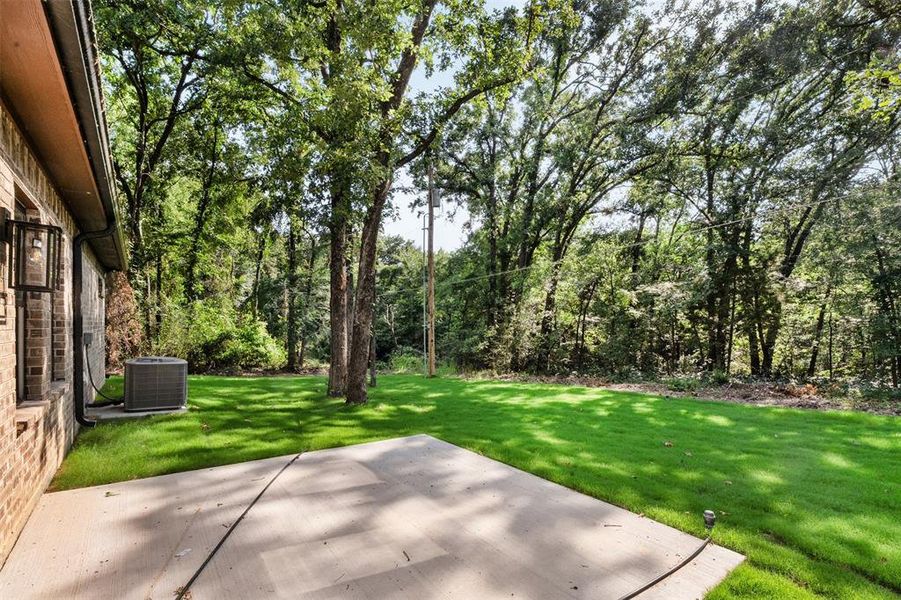Exterior details and patio area of a home in , Gun Barrel City (Image 22).