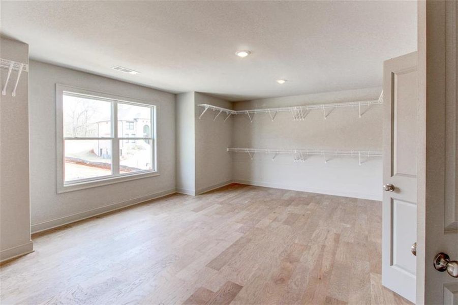 Spacious, unfurnished interior of a new home in , Conyers (Image 41).