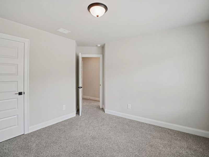 The Lexington floorplan with the Elegant Minimalism Linen interior package.