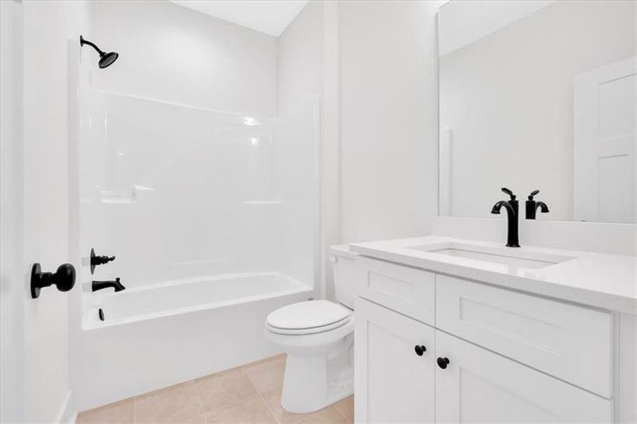 Furnished interior view inside a new home in , Cartersville (Image 9).