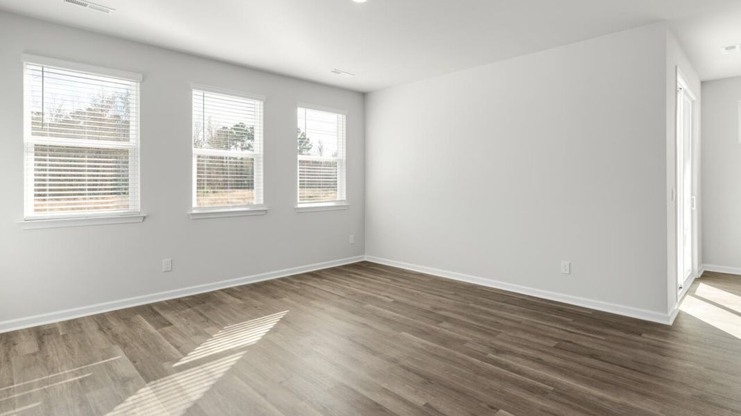 Spacious, unfurnished interior of a new home in Indigo Preserve, Leland (Image 19).