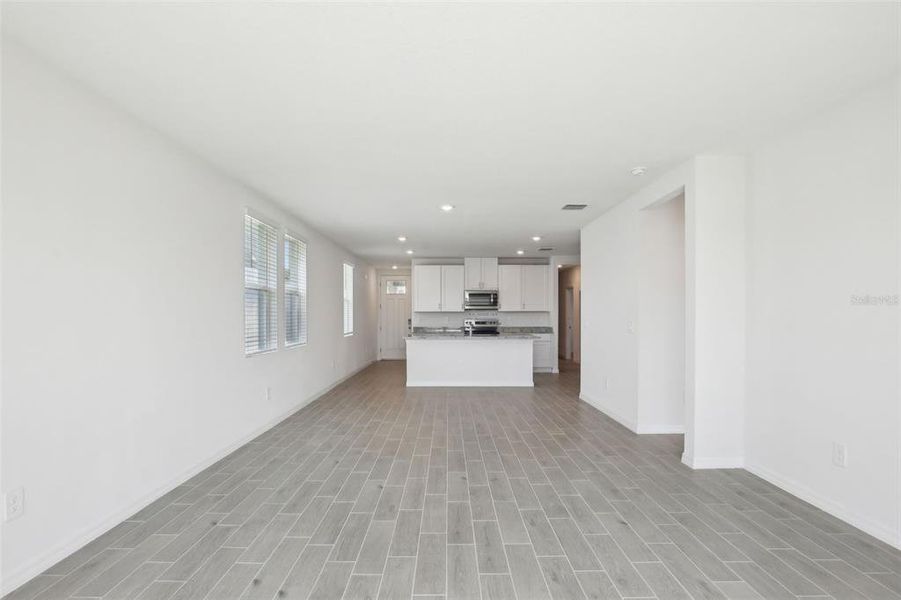 Spacious, unfurnished interior of a new home in Benton Hills - Classic Series, Brooksville (Image 27). Spacious, unfurnished interior of a new home in Benton Hills - Classic Series, Brooksville (Image 27).