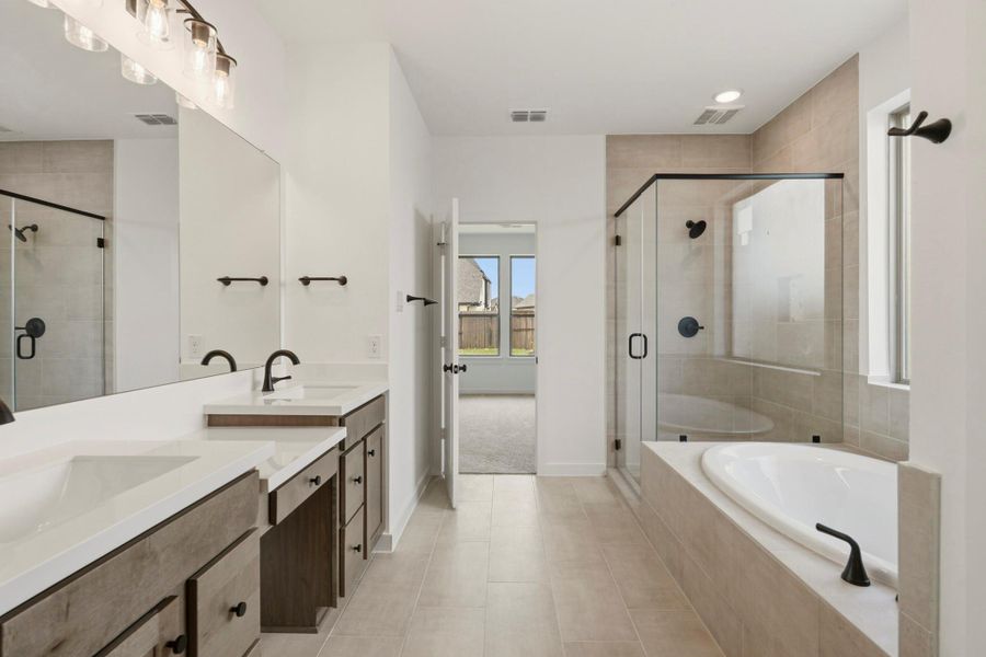 Furnished interior view inside a new home in Sienna 45', 50', Missouri City (Image 5).