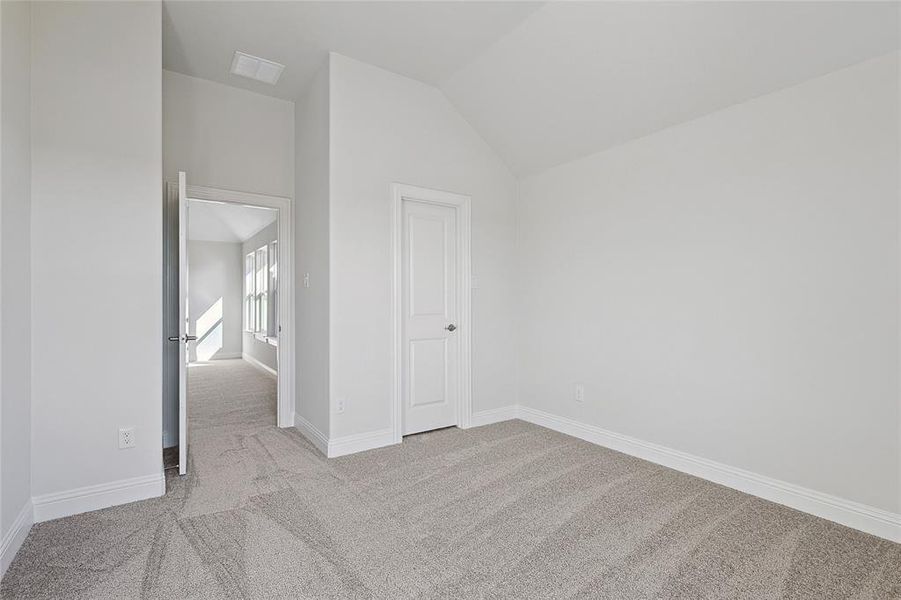 Spacious, unfurnished interior of a new home in Solterra Texas, Mesquite (Image 27). Spacious, unfurnished interior of a new home in Solterra Texas, Mesquite (Image 27).