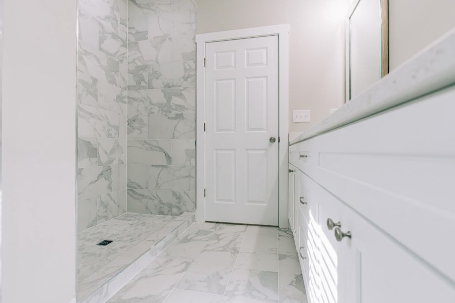 Spacious, unfurnished interior of a new home in , Holly Hill (Image 31). Spacious, unfurnished interior of a new home in , Holly Hill (Image 31).
