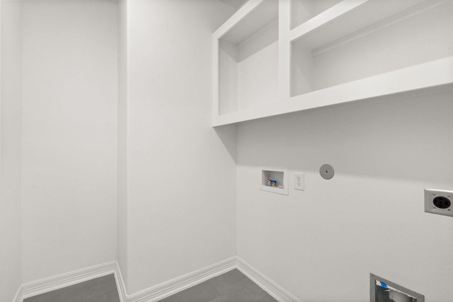 Note: Sample product photo. Actual exterior and interior selections may vary by homesite. Photo may be virtually staged