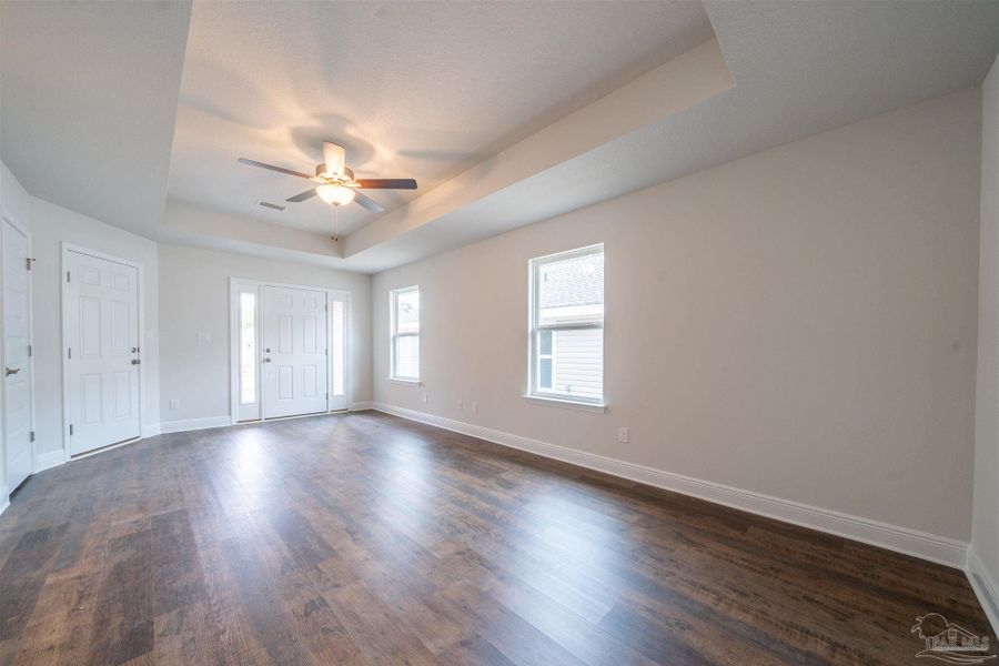 Spacious, unfurnished interior of a new home in Allison Acres, Cantonment (Image 9).