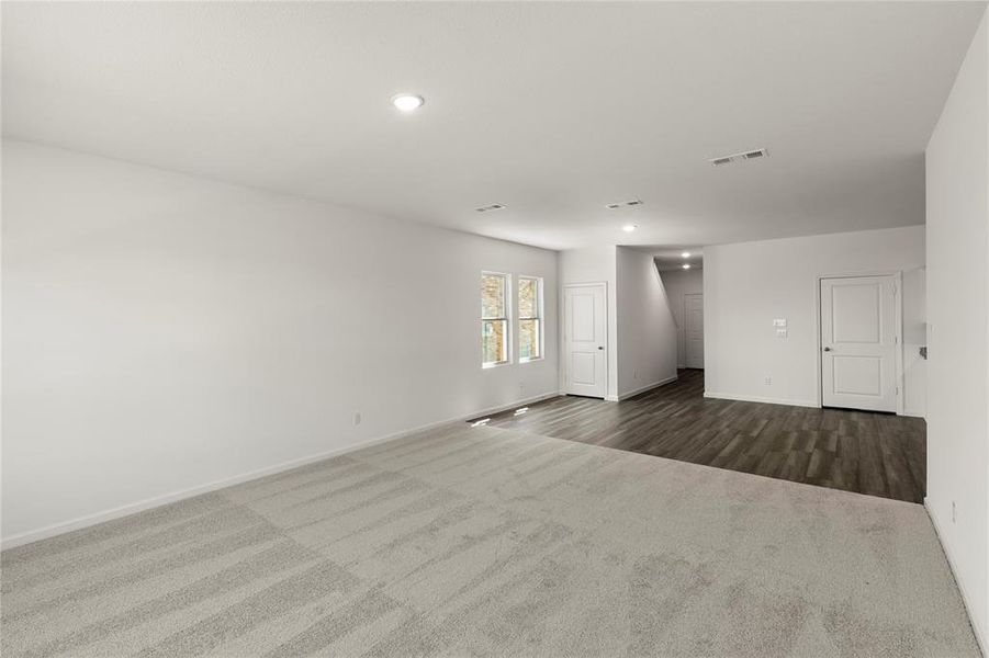 12. 14149 Emeric - Family (2) 12. 14149 Emeric - Family (2)