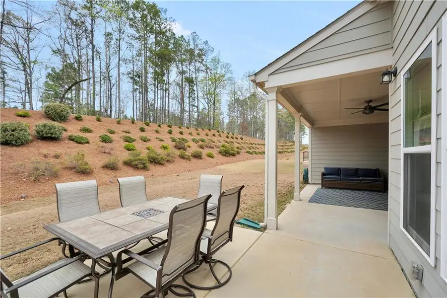 Exterior details and patio area of a home in , Griffin (Image 4).