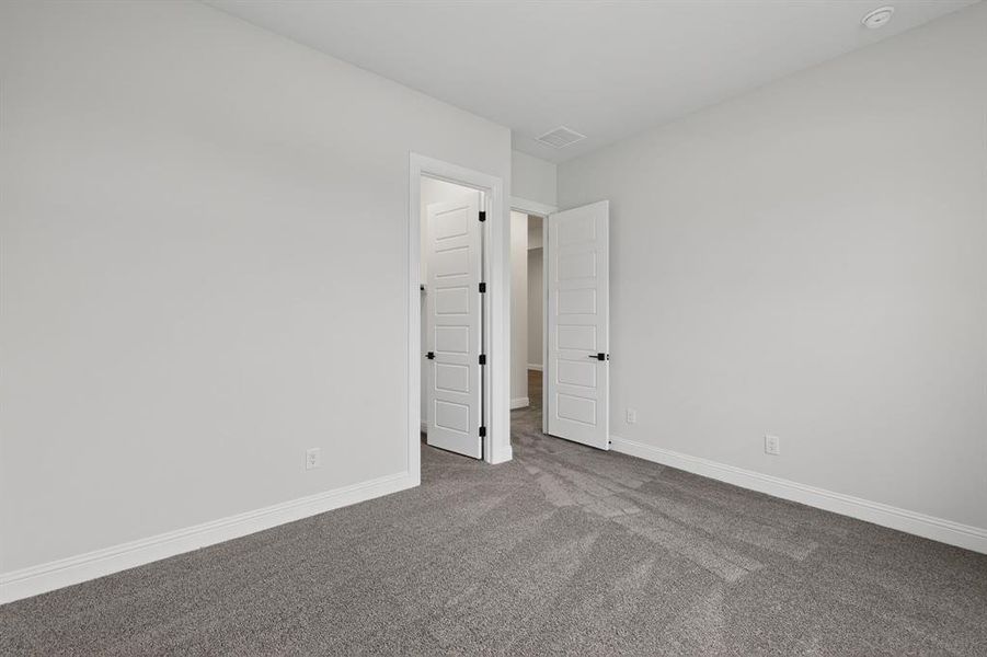 Spacious, unfurnished interior of a new home in Highland Crossing, Celina (Image 17). Spacious, unfurnished interior of a new home in Highland Crossing, Celina (Image 17).