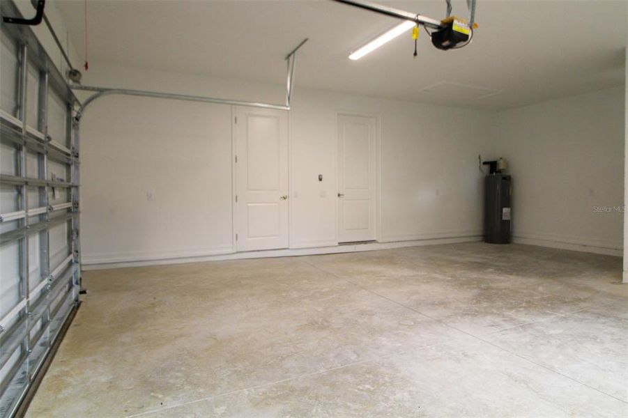 Spacious, unfurnished interior of a new home in , Hernando (Image 19). Spacious, unfurnished interior of a new home in , Hernando (Image 19).