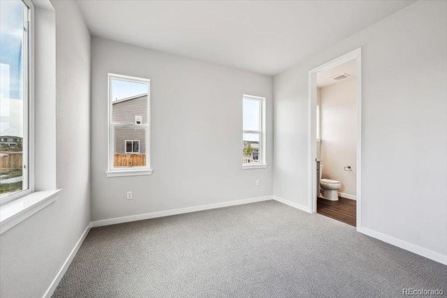 Spacious, unfurnished interior of a new home in Prestige Collection at Parkdale Commons, Erie (Image 16). Spacious, unfurnished interior of a new home in Prestige Collection at Parkdale Commons, Erie (Image 16).