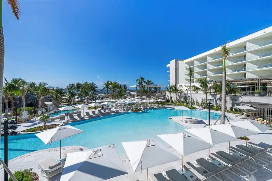 Condo located in Longboat Key, FL showcasing its design and architecture (Image 4). Condo located in Longboat Key, FL showcasing its design and architecture (Image 4).