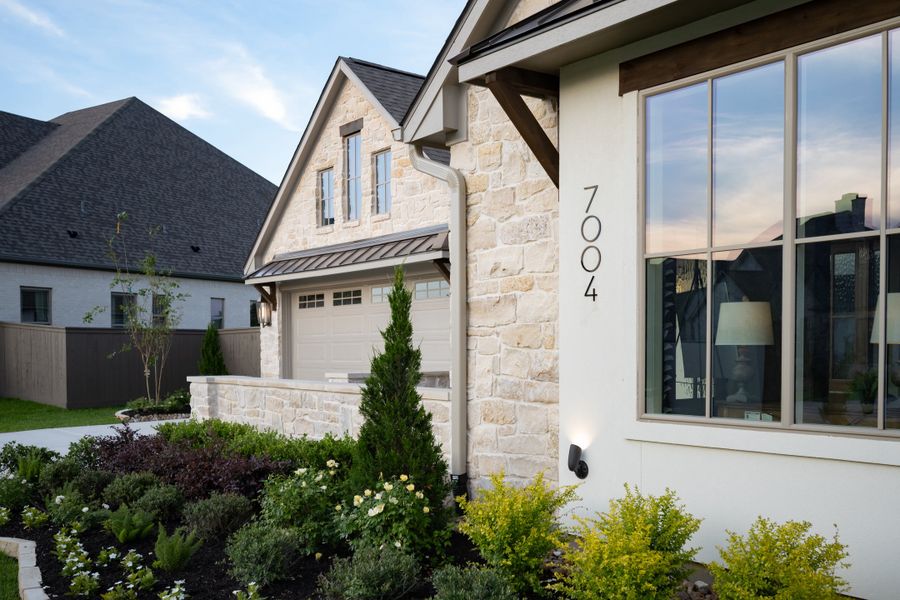 Exterior details and patio area of a home in Stella Ranch, Bryan (Image 29).