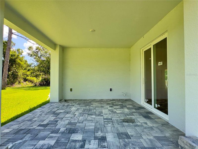 Exterior details and patio area of a home in , Rotonda West (Image 38). Exterior details and patio area of a home in , Rotonda West (Image 38).