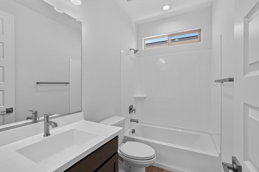 Furnished interior view inside a new home in Allen Ranches, Litchfield Park (Image 11).