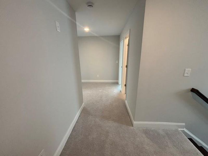 Spacious, unfurnished interior of a new home in Edenglen, Buford (Image 32). Spacious, unfurnished interior of a new home in Edenglen, Buford (Image 32).