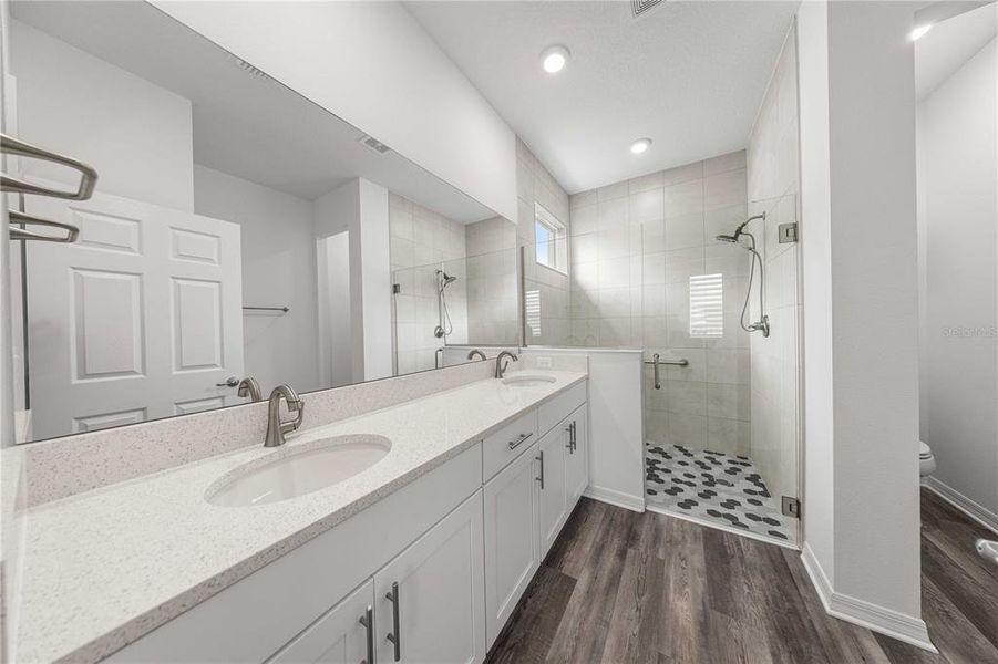 Furnished interior view inside a new home in , Ocala (Image 13).