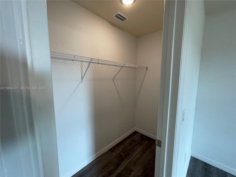 Spacious, unfurnished interior of a new home in , Labelle (Image 14).