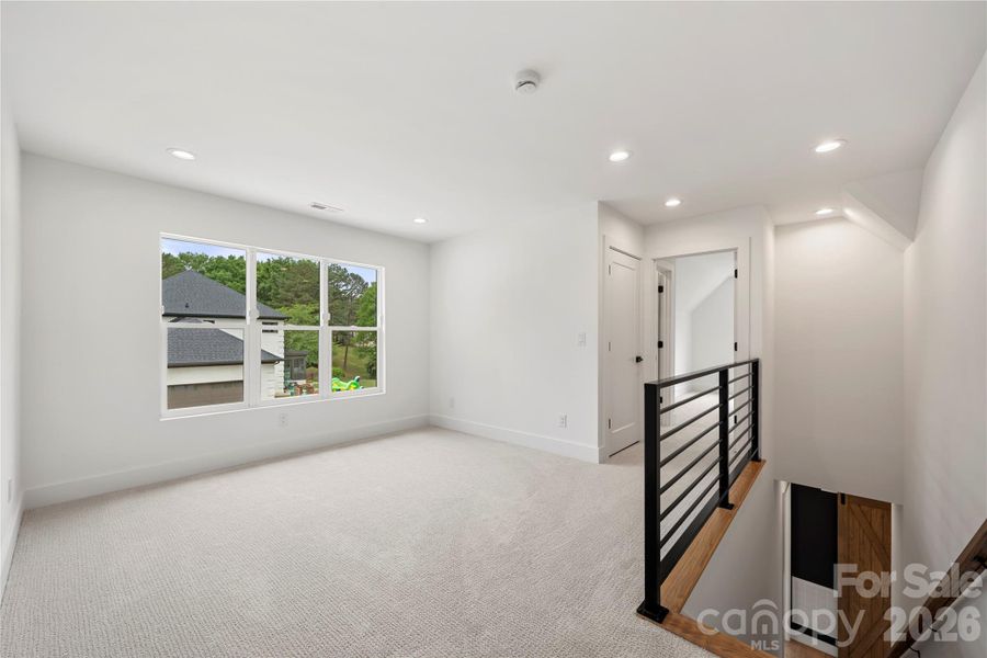 Spacious, unfurnished interior of a new home in , Monroe (Image 23).