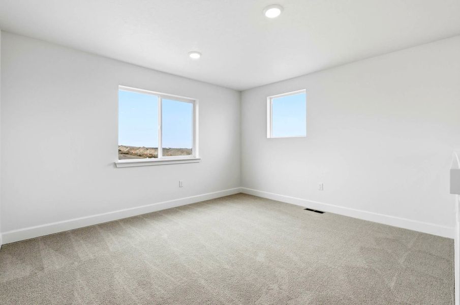 Representative unfurnished interior of a home built from the Metolius by MonteVista Homes in Rosengarth Estates, Bend (Image 20). Representative unfurnished interior of a home built from the Metolius by MonteVista Homes in Rosengarth Estates, Bend (Image 20).