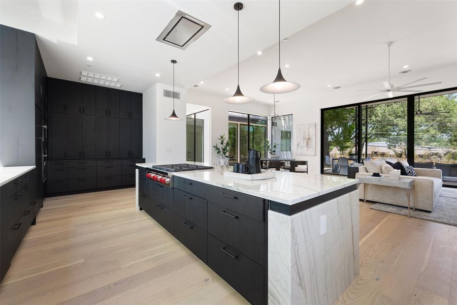 Furnished interior view inside a new home in , Austin (Image 26). Furnished interior view inside a new home in , Austin (Image 26).