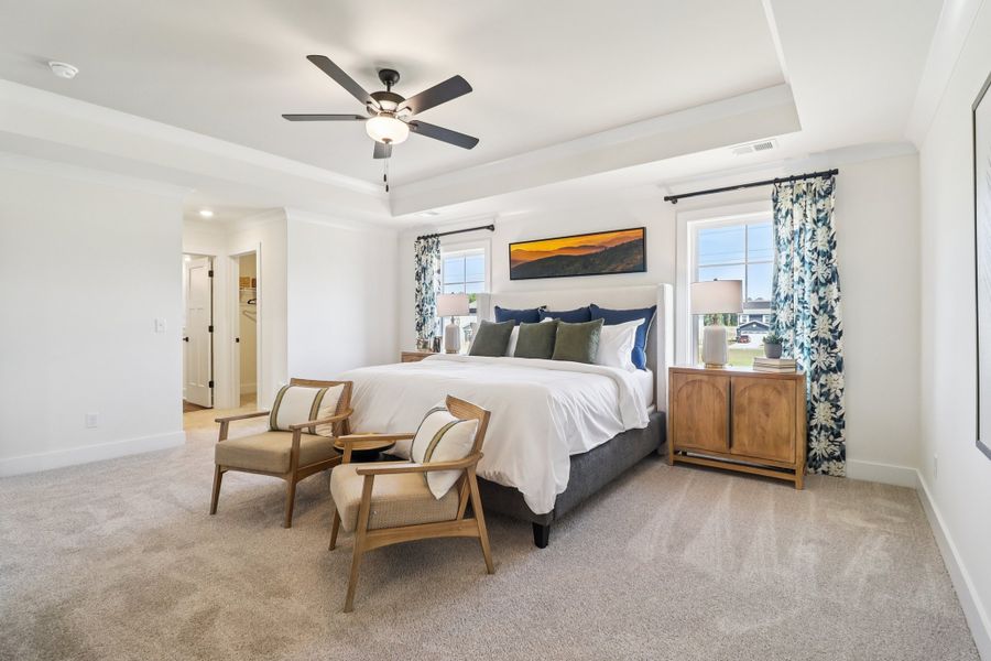 Representative furnished interior of a home built from the Bradley II by Great Southern Homes in Sedona, Greenville (Image 109).