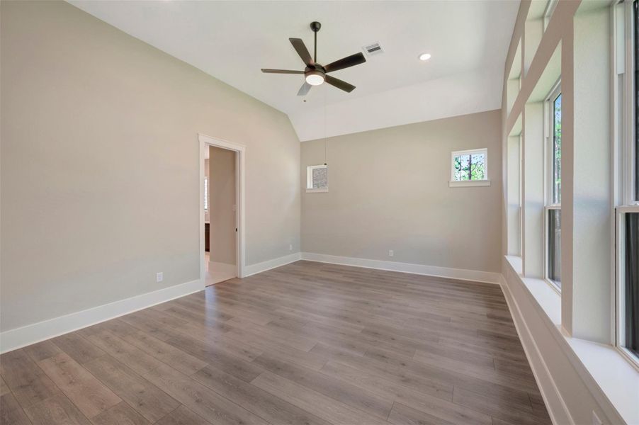 Spacious, unfurnished interior of a new home in The Woodlands Hills - Premier Collection, Willis (Image 37). Spacious, unfurnished interior of a new home in The Woodlands Hills - Premier Collection, Willis (Image 37).