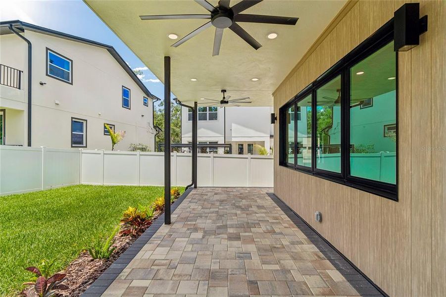 Exterior details and patio area of a home in , Tampa (Image 3).