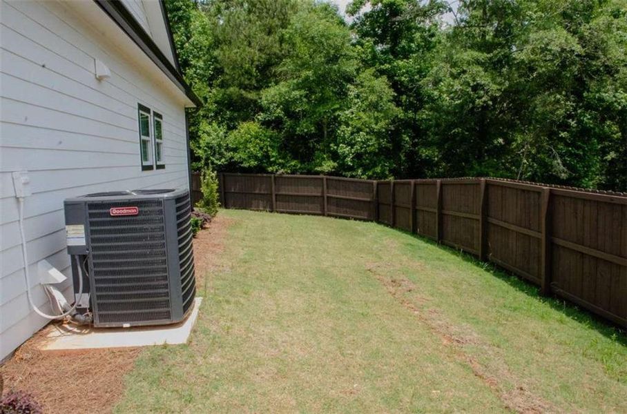 Exterior details and patio area of a home in , Mansfield (Image 24).