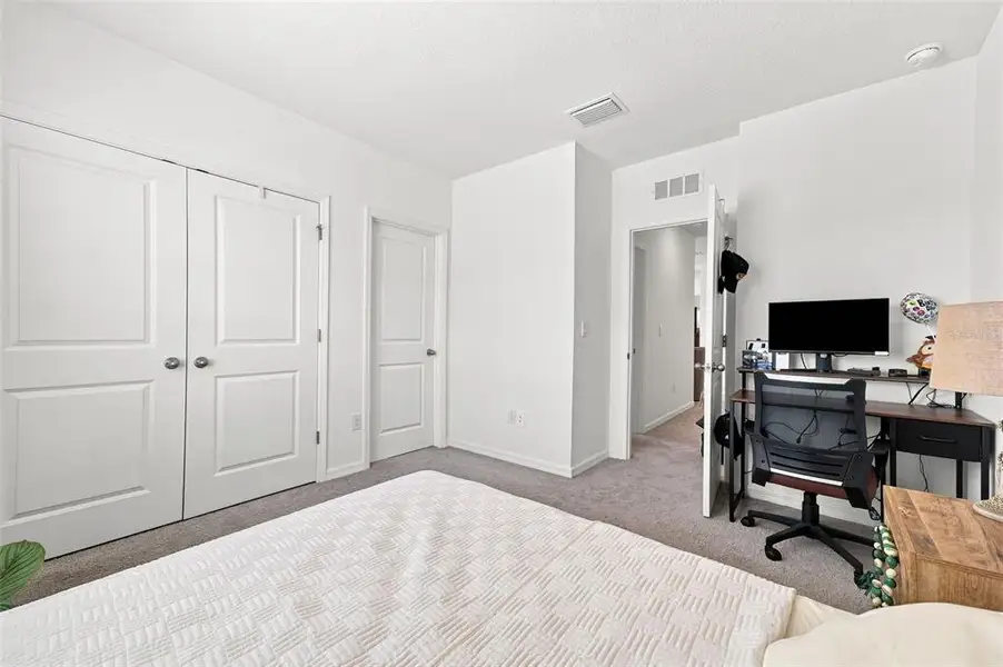 Furnished interior view inside a new home in , Wesley Chapel (Image 24).