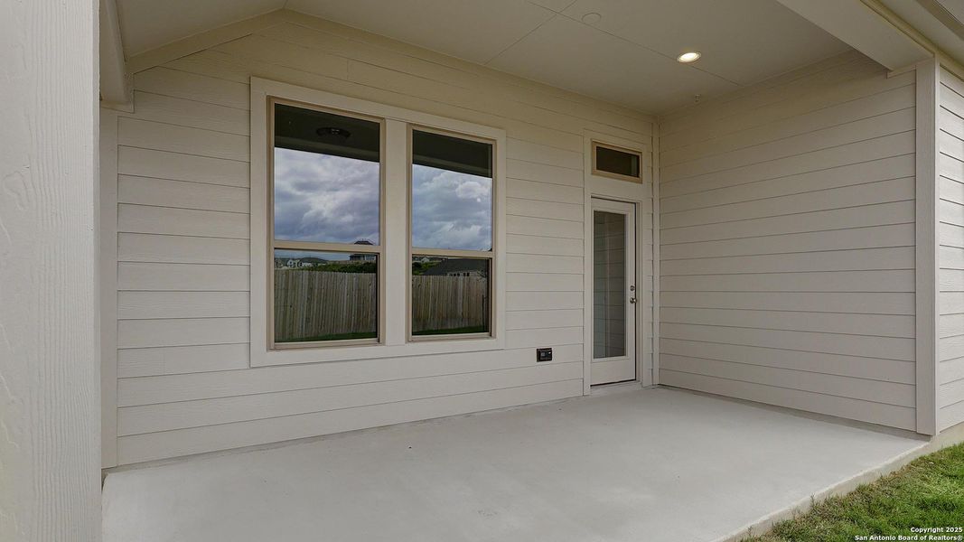 Exterior details and patio area of a home in Ladera 40', San Antonio (Image 3). Exterior details and patio area of a home in Ladera 40', San Antonio (Image 3).