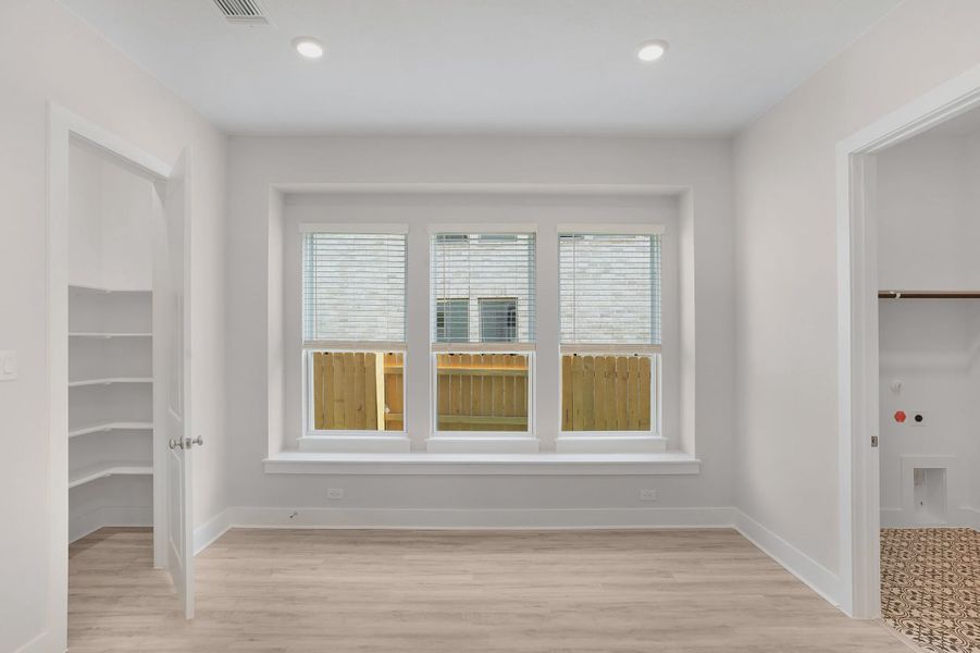 Representative unfurnished interior of a home built from the Archer by Chesmar Homes in Santa Rita Ranch, Liberty Hill (Image 7).