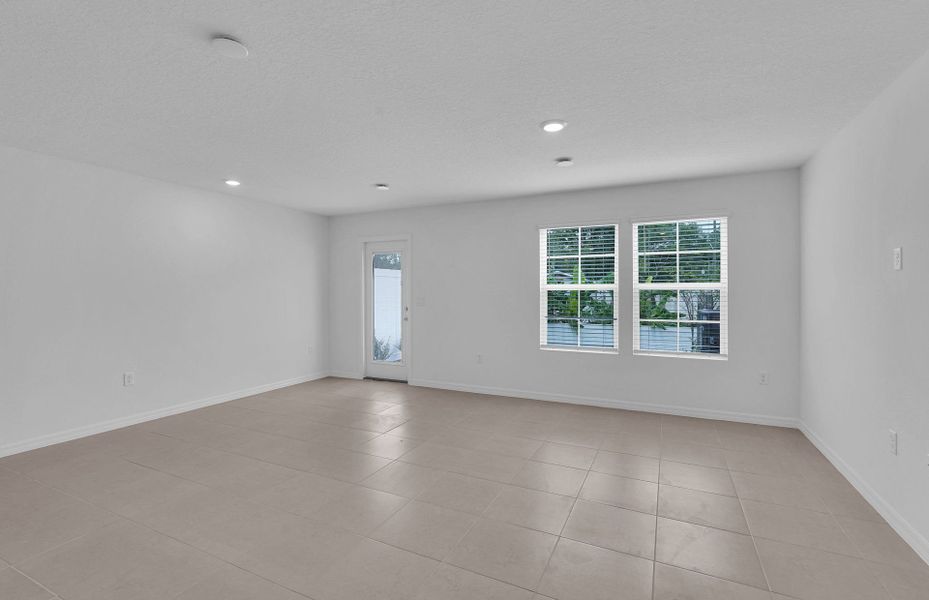 Spacious, unfurnished interior of a new home in Normandy Pines, Jacksonville (Image 13). Spacious, unfurnished interior of a new home in Normandy Pines, Jacksonville (Image 13).
