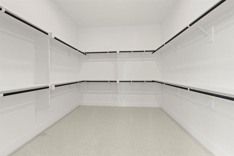 21. 4406 Rolling Springs - Closet