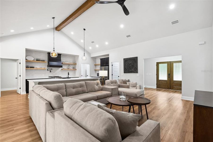 Furnished interior view inside a new home in , Alachua (Image 38).