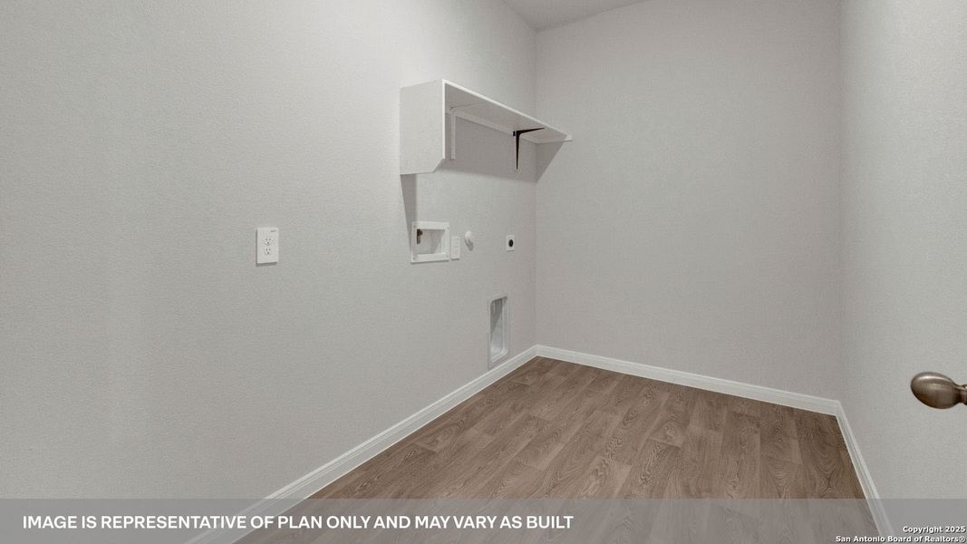 Spacious, unfurnished interior of a new home in Whisper South, San Marcos (Image 16).