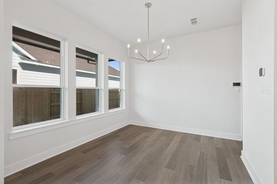 Spacious, unfurnished interior of a new home in , Katy (Image 15).