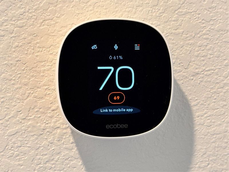 Close-up of interior finishes inside a home in Grand Oaks Reserve, Cleveland (Image 12). Close-up of interior finishes inside a home in Grand Oaks Reserve, Cleveland (Image 12).