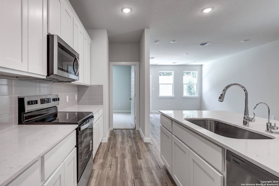 Furnished interior view inside a new home in Rosemont Hill, San Antonio (Image 4).