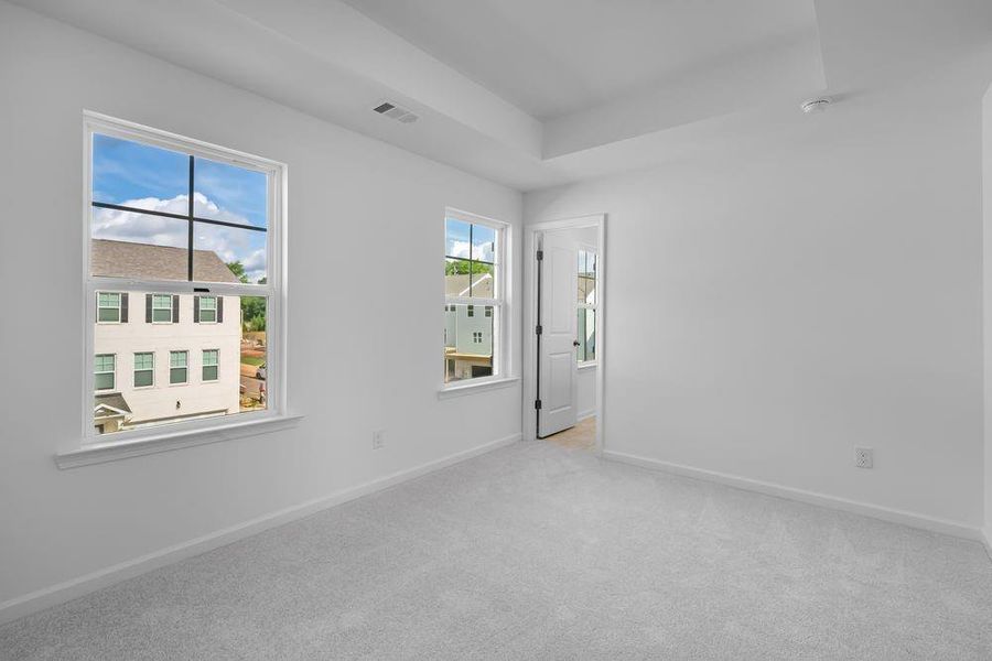 Image 15 of a home in Somerset at Veterans Memorial.