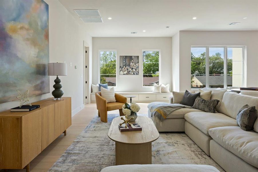 Furnished interior view inside a new home in , Dallas (Image 33).