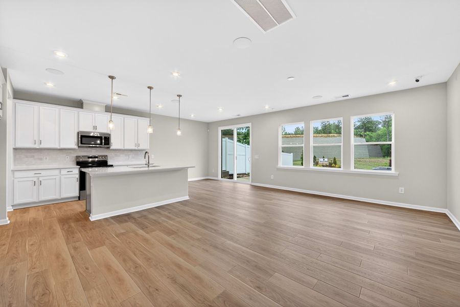 Spacious, unfurnished interior of a new home in Millstone, Cramerton (Image 18). Spacious, unfurnished interior of a new home in Millstone, Cramerton (Image 18).