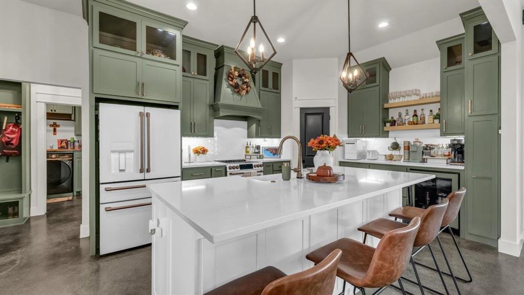 Furnished interior view inside a new home in , Mineral Wells (Image 7).