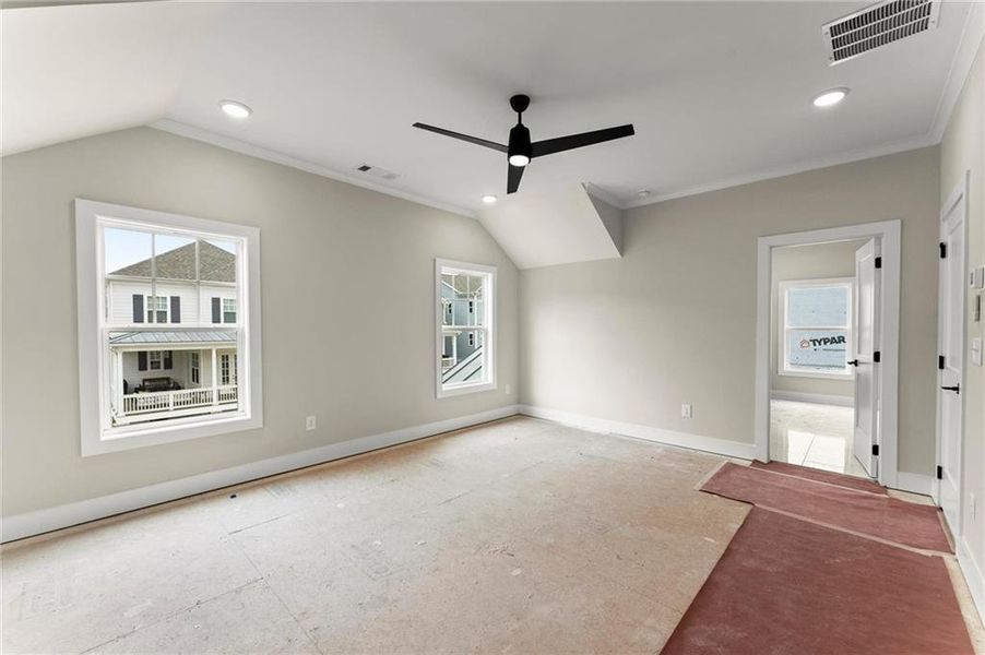 Spacious, unfurnished interior of a new home in West Town, Atlanta (Image 29).