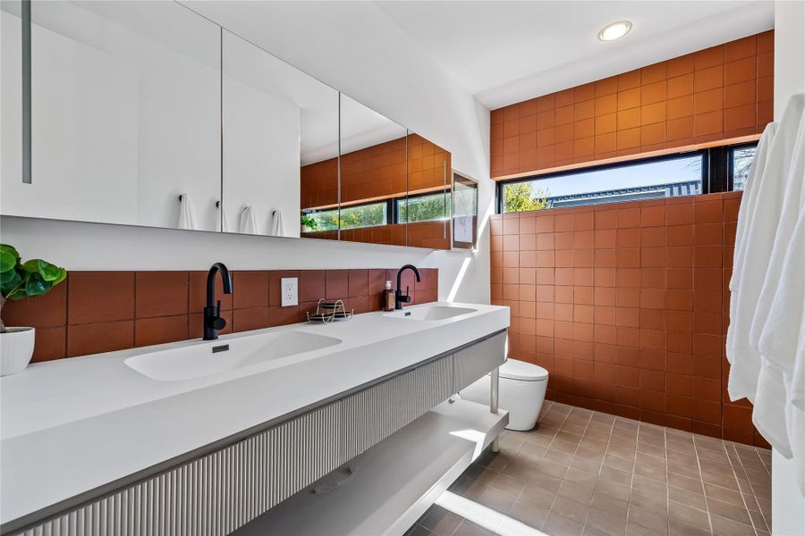 Furnished interior view inside a new home in , Austin (Image 4). Furnished interior view inside a new home in , Austin (Image 4).